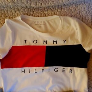 TOMMY HILFIGER SHIRT AND SWEATS!